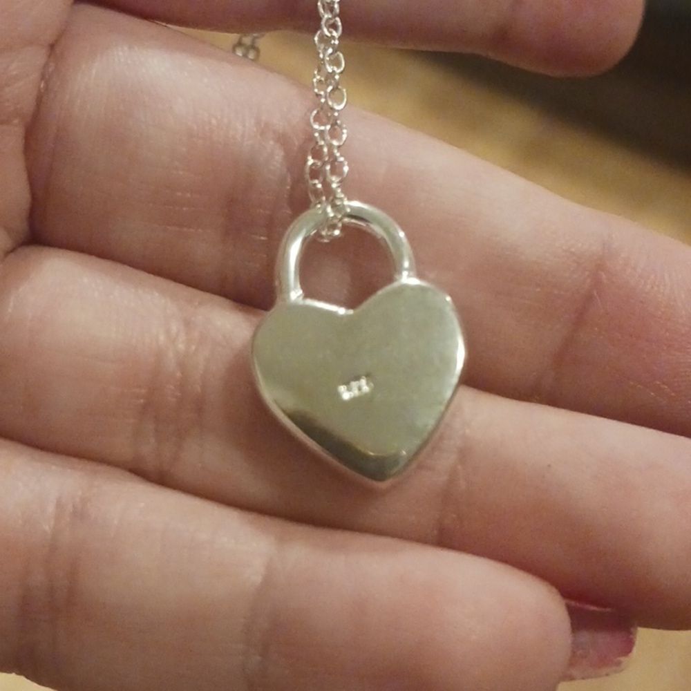 SterlingāSilverāHeartāLocket - Picture 7 of 8